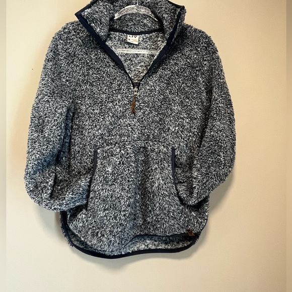 Fuzzy Pullover Front pocket Quarter zip adjustable neck sz M - Picture 9 of 13